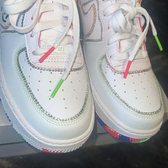 CUSTOMโจ ๐๐๐งก๐colorful Air Force 1โs Sz 7Y ๐๐๐งก๐๐๐งก๐๐ โDrawingโ ๐๐งก๐๐ - Picture 4 of 7